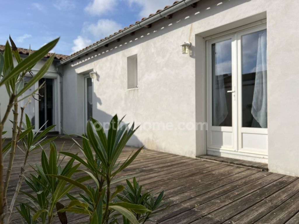 Achat maison à vendre 3 chambres 105 m² - La Flotte