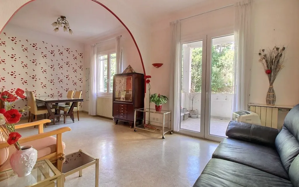 Achat appartement à vendre 4 pièces 83 m² - Marseille 6ème arrondissement