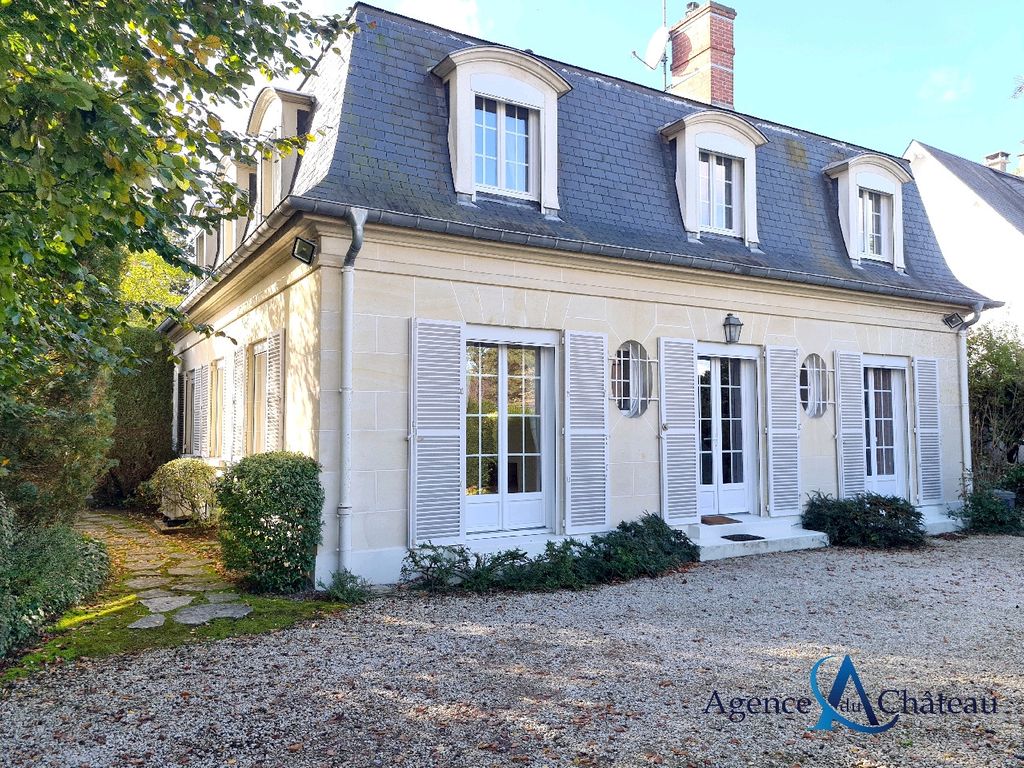 Achat maison à vendre 4 chambres 277 m² - Compiègne