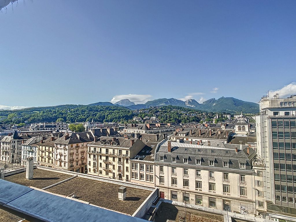 Achat appartement à vendre 3 pièces 68 m² - Chambéry