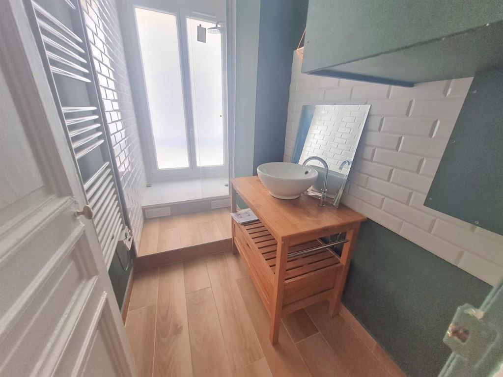 Achat appartement à vendre 3 pièces 40 m² - Paris 11ème arrondissement