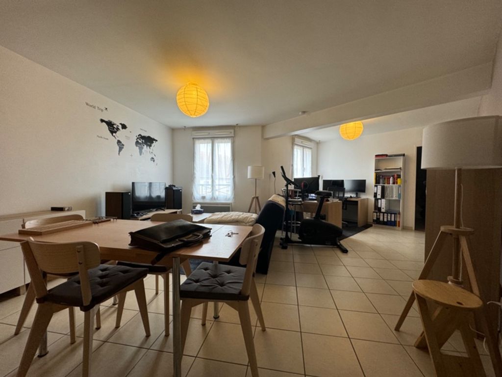 Achat appartement à vendre 3 pièces 71 m² - Aunay-sous-Auneau