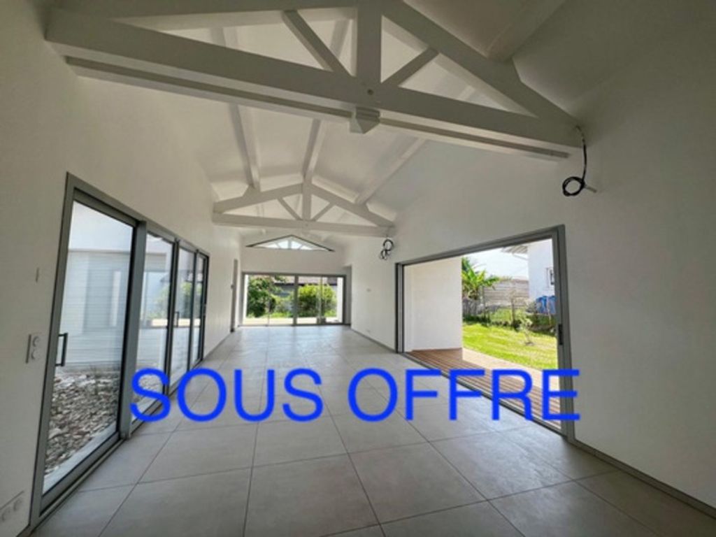 Achat maison à vendre 3 chambres 133 m² - Bidart