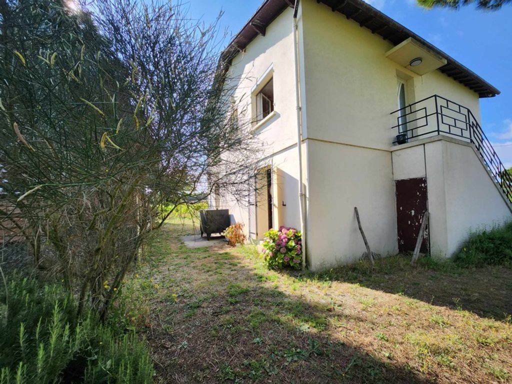 Achat maison à vendre 3 chambres 82 m² - Lozay