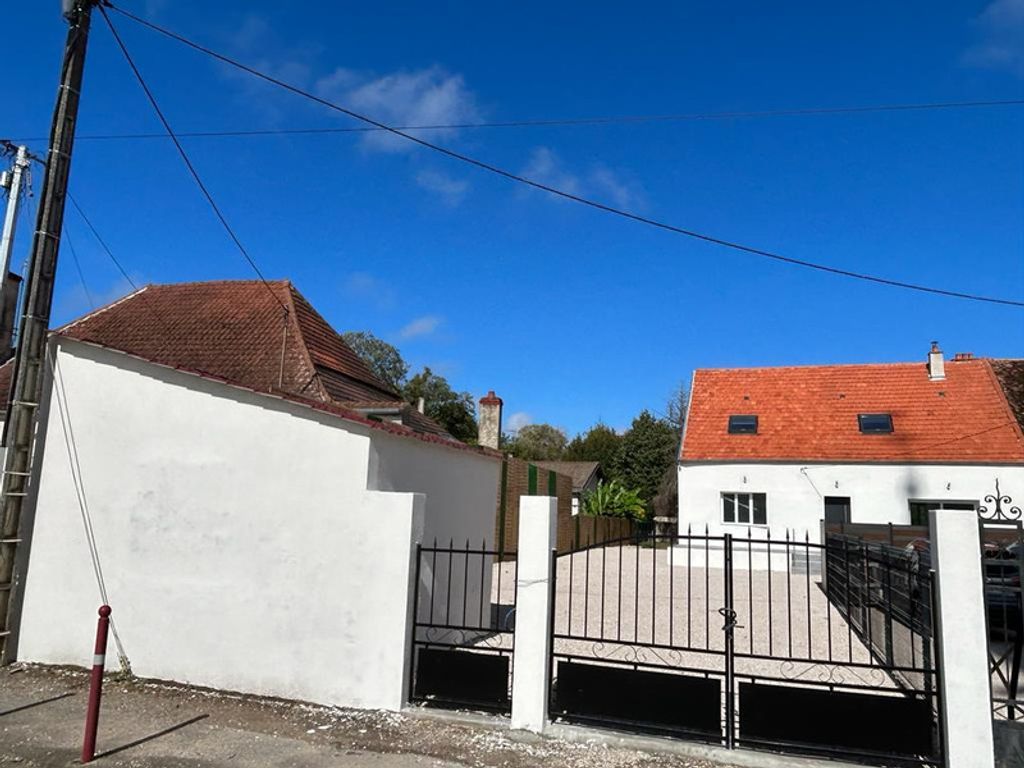 Achat maison à vendre 5 chambres 195 m² - Auxonne