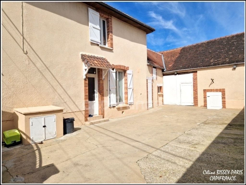 Achat maison à vendre 6 chambres 208 m² - Rosoy