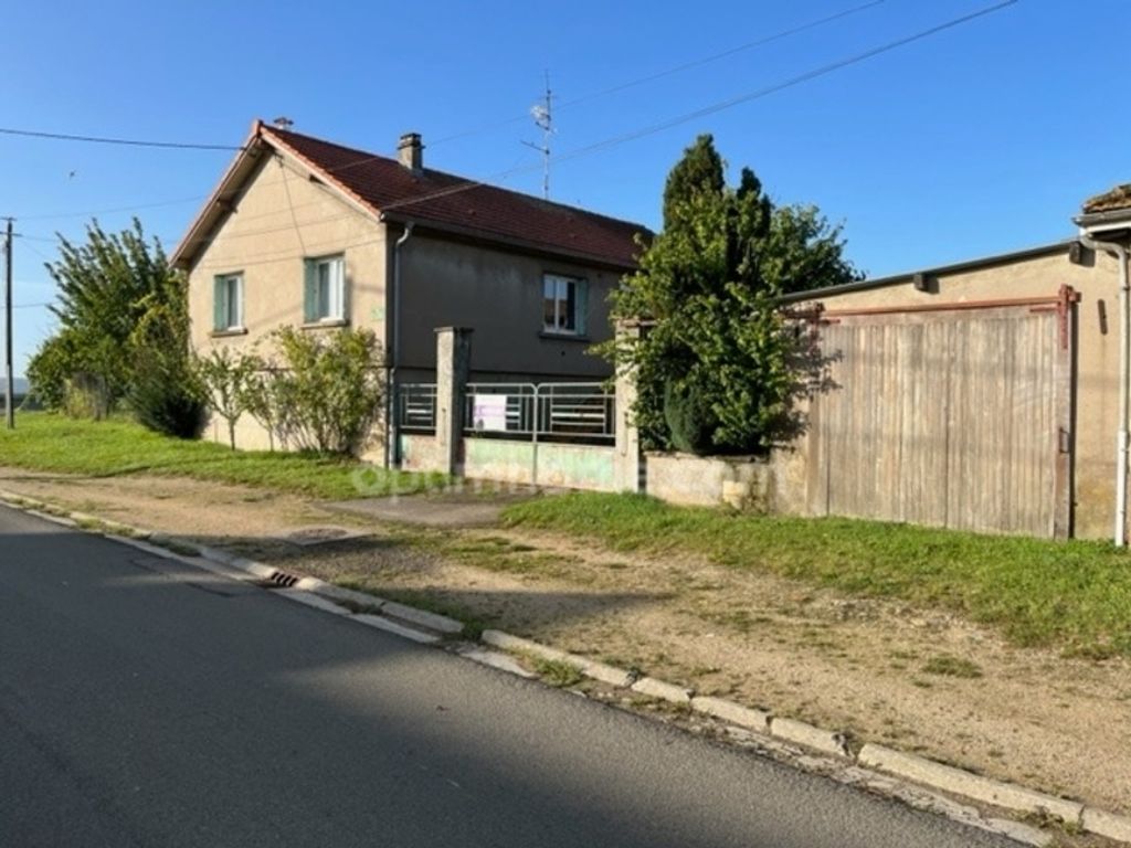 Achat maison à vendre 3 chambres 86 m² - Ville-en-Woëvre