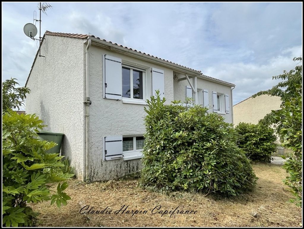 Achat maison à vendre 5 chambres 141 m² - Châtillon-sur-Thouet