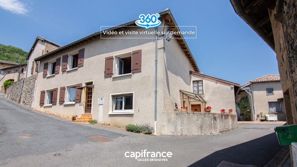 Achat maison à vendre 5 chambres 172 m² - Corcelles-en-Beaujolais