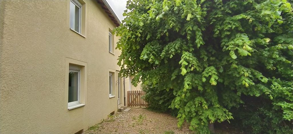 Achat maison à vendre 3 chambres 94 m² - Chauffailles