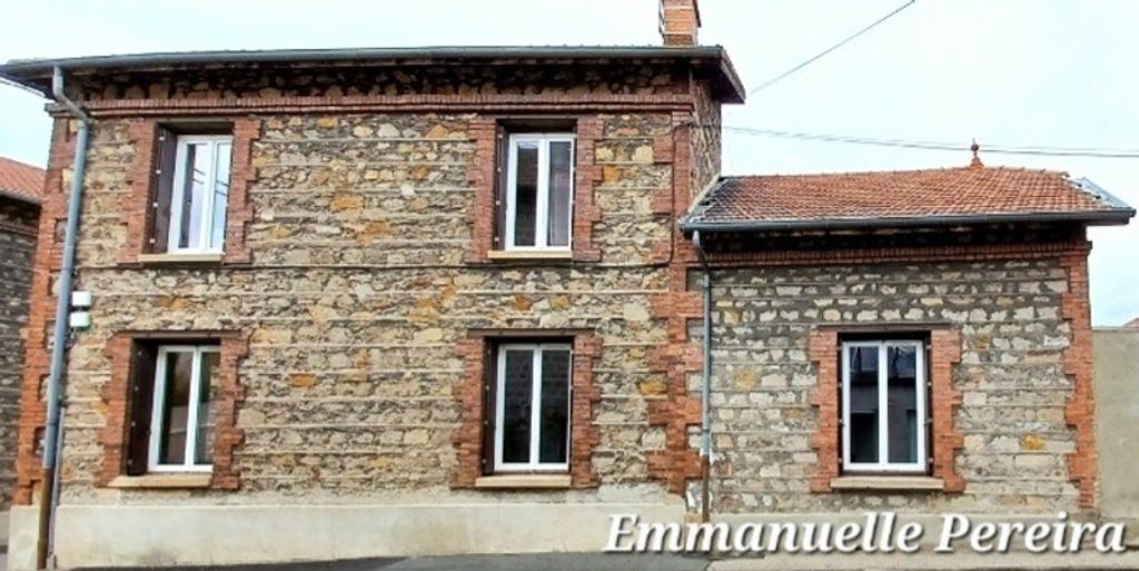 Achat maison à vendre 4 chambres 220 m² - Fraisses