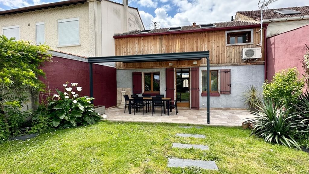 Achat maison à vendre 3 chambres 118 m² - Bergerac