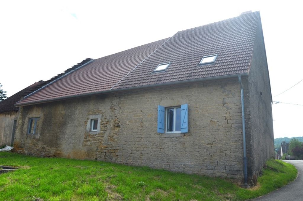 Achat maison à vendre 2 chambres 146 m² - Lons-le-Saunier