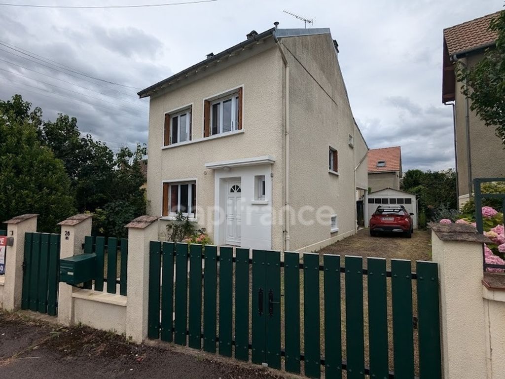 Achat maison à vendre 3 chambres 110 m² - Bourges