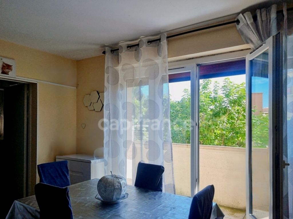 Achat appartement à vendre 4 pièces 63 m² - Chalon-sur-Saône