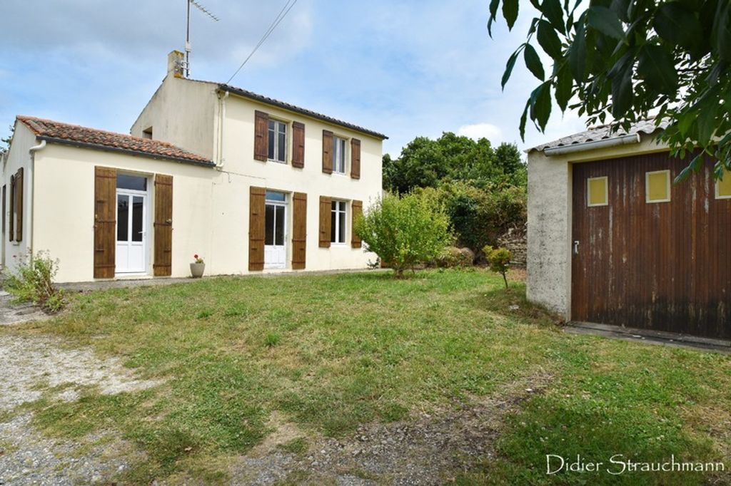 Achat maison à vendre 3 chambres 87 m² - Aigrefeuille-d'Aunis