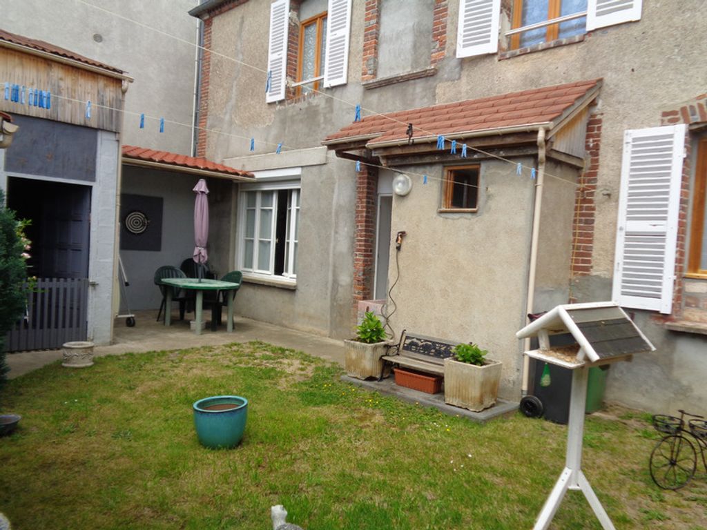 Achat maison à vendre 3 chambres 95 m² - Bléneau