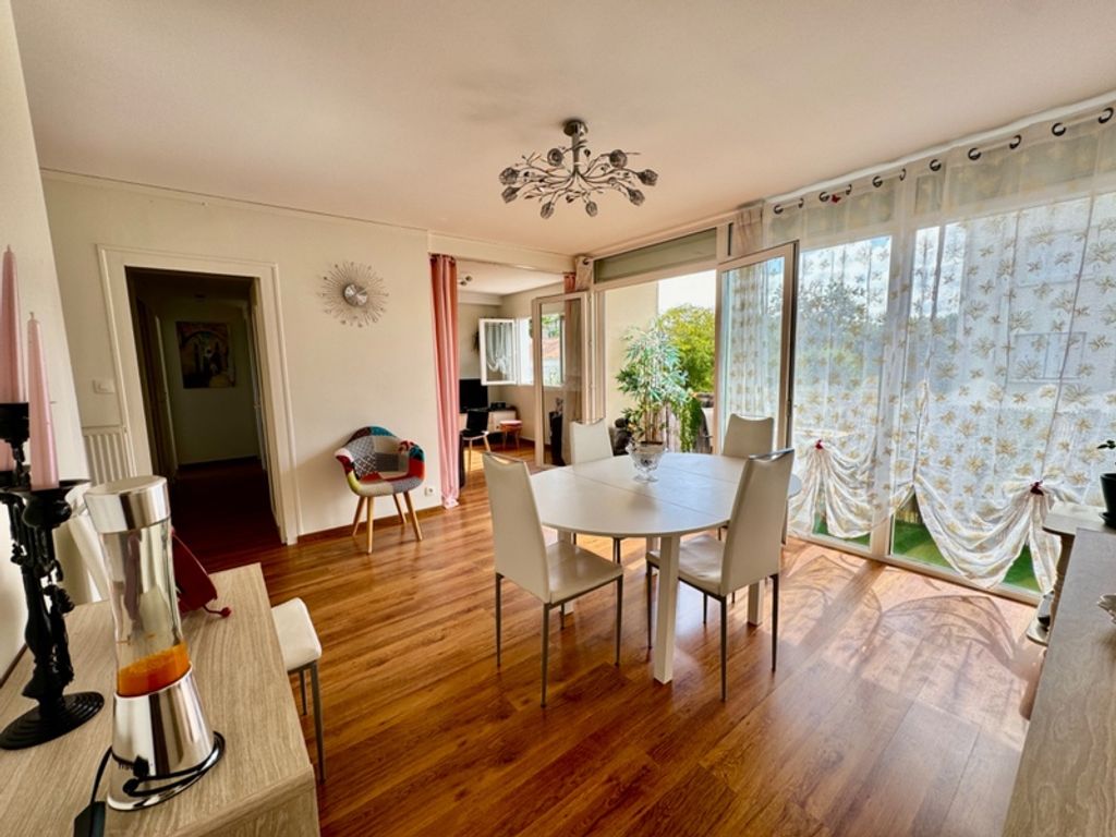 Achat appartement à vendre 3 pièces 69 m² - Rochefort