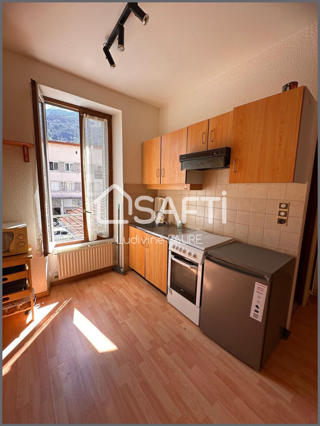 Achat studio à vendre 18 m² - L'Argentière-la-Bessée