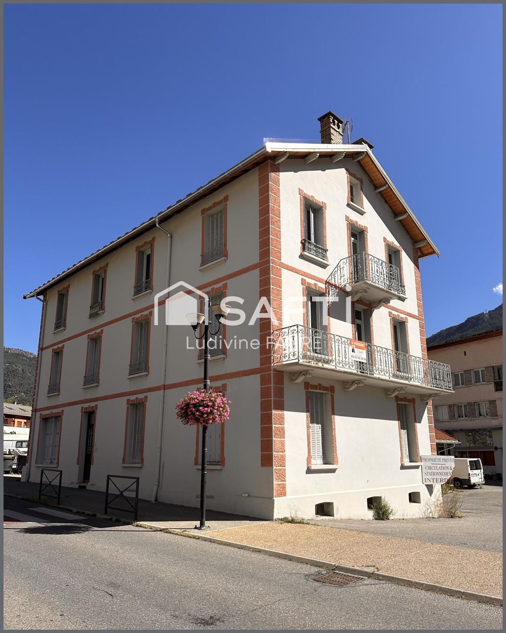 Achat appartement 4 pièce(s) L'Argentière-la-Bessée