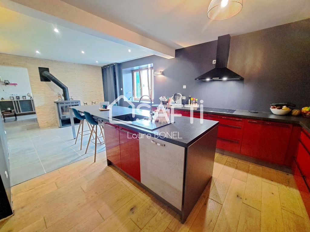 Achat maison à vendre 2 chambres 122 m² - Chef-Haut