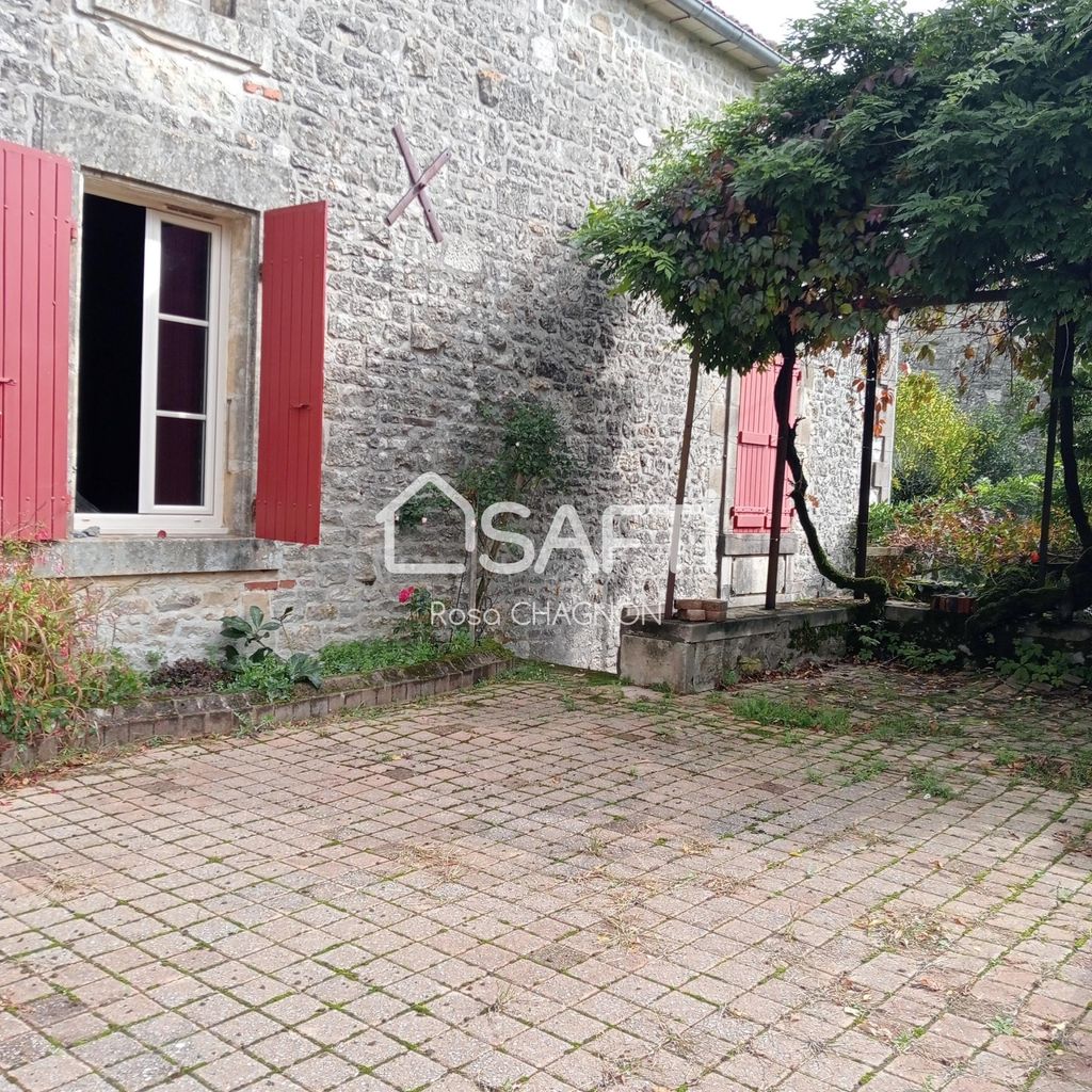 Achat maison à vendre 4 chambres 108 m² - Foussais-Payré