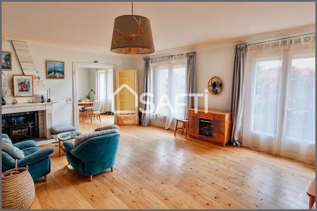 Achat maison à vendre 5 chambres 154 m² - Chauray