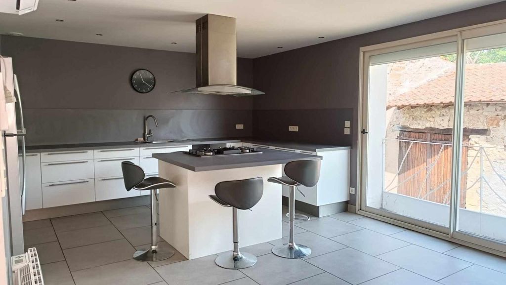 Achat maison à vendre 3 chambres 138 m² - Prompsat