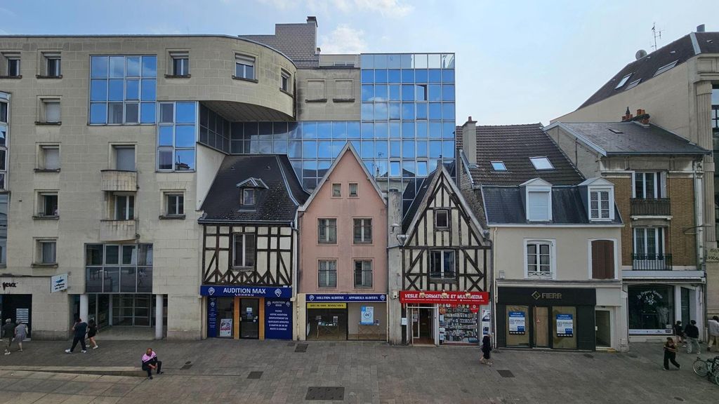 Achat appartement à vendre 5 pièces 88 m² - Reims