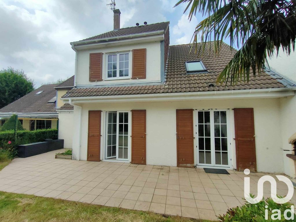 Achat maison à vendre 4 chambres 110 m² - Seclin