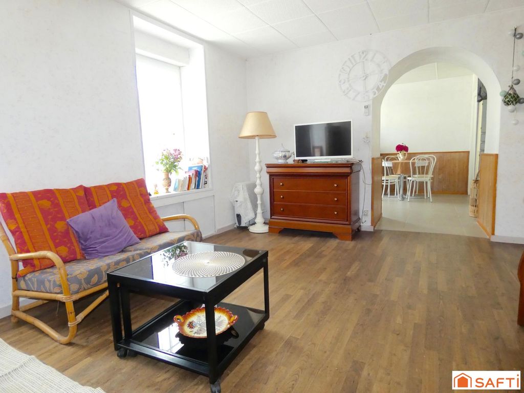 Achat maison à vendre 2 chambres 65 m² - Priziac