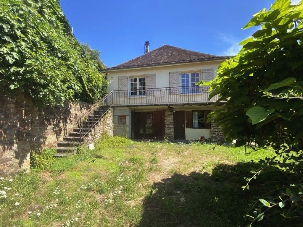 Achat maison à vendre 5 chambres 160 m² - Ségur-le-Château