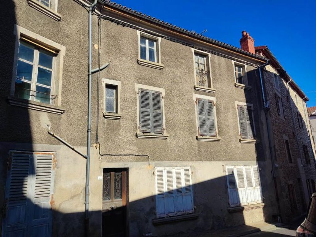 Achat maison à vendre 4 chambres 775 m² - Cunlhat