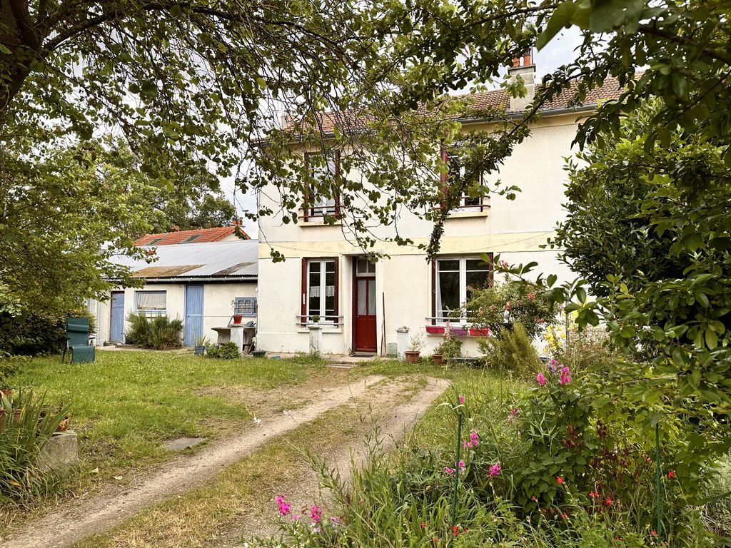 Achat maison à vendre 4 chambres 134 m² - Vaires-sur-Marne