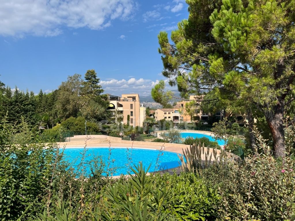 Achat appartement à vendre 3 pièces 61 m² - Mougins