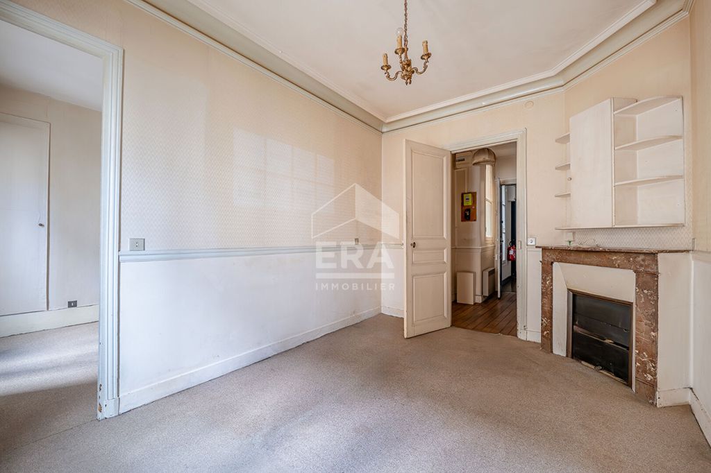 Achat appartement à vendre 2 pièces 33 m² - Paris 17ème arrondissement