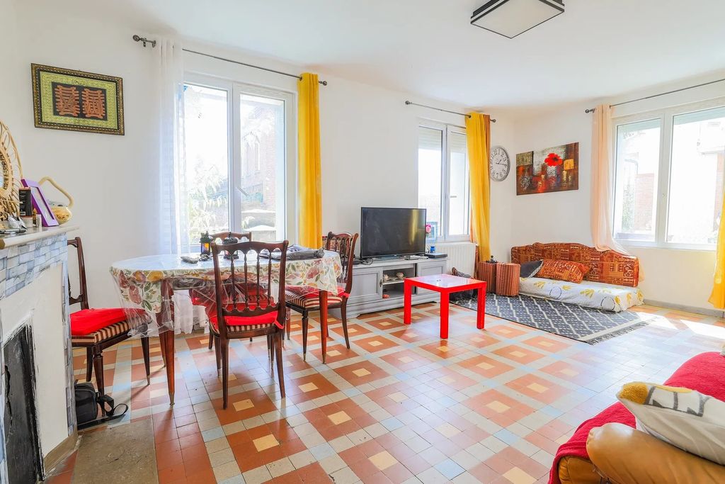 Achat maison à vendre 2 chambres 86 m² - Rosières-en-Santerre