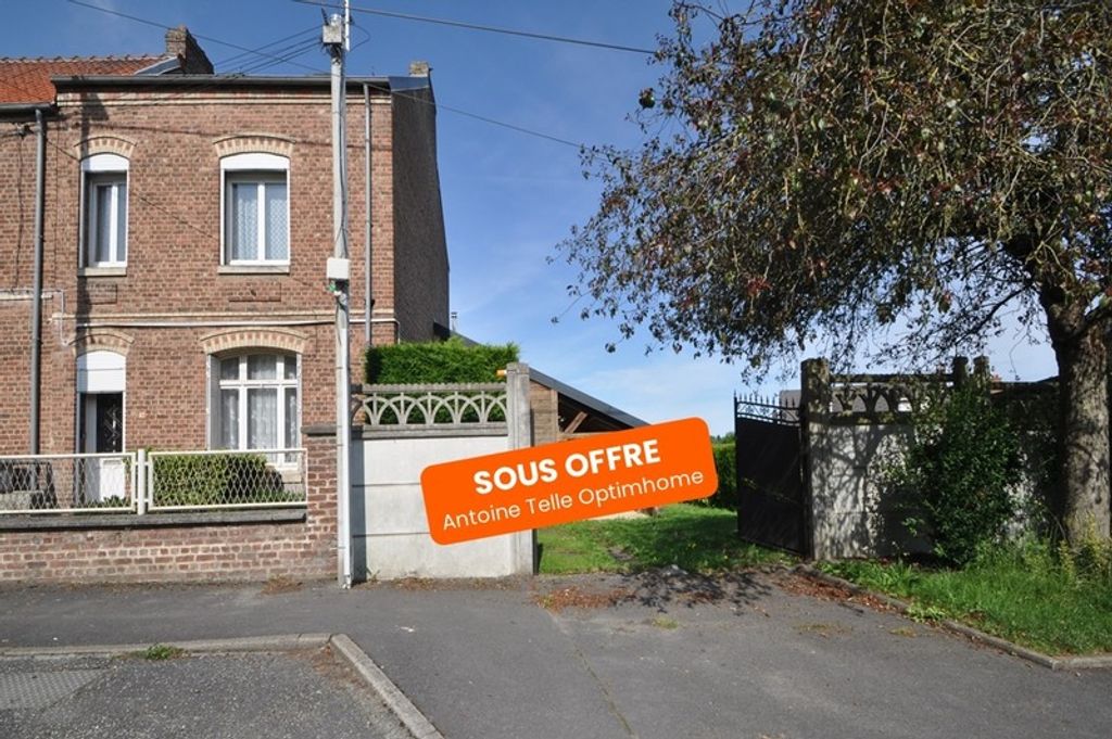 Achat maison à vendre 4 chambres 110 m² - Le Cateau-Cambrésis