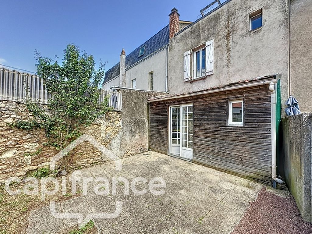 Achat maison à vendre 3 chambres 85 m² - Thouars