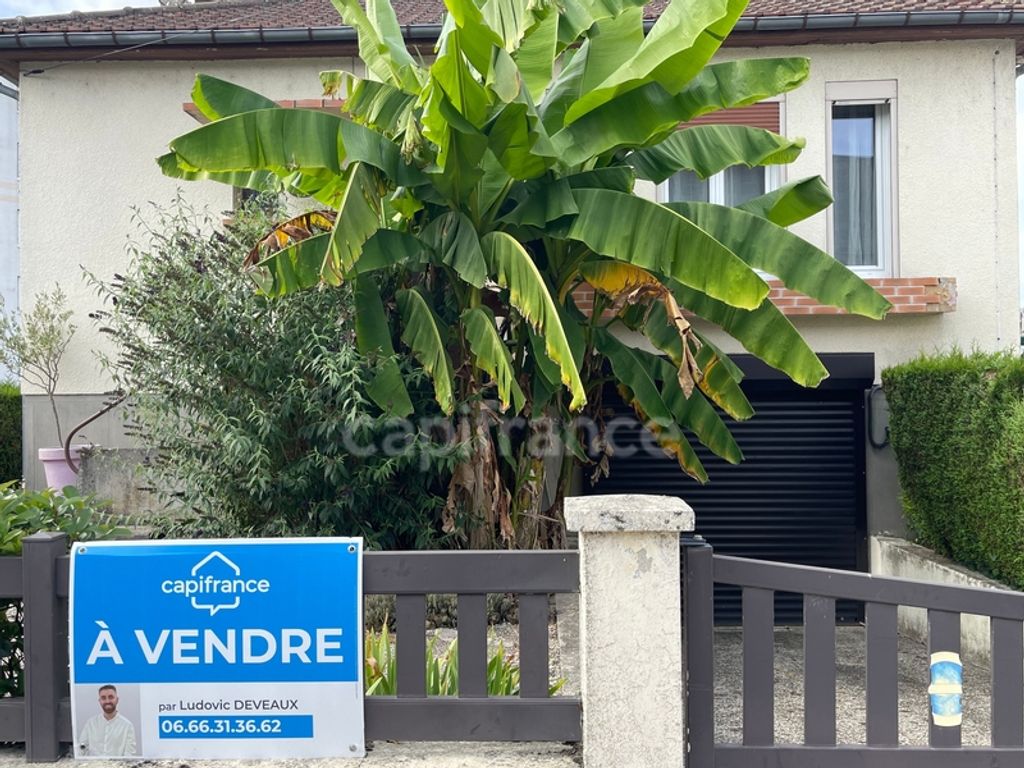 Achat maison à vendre 3 chambres 85 m² - La Fère