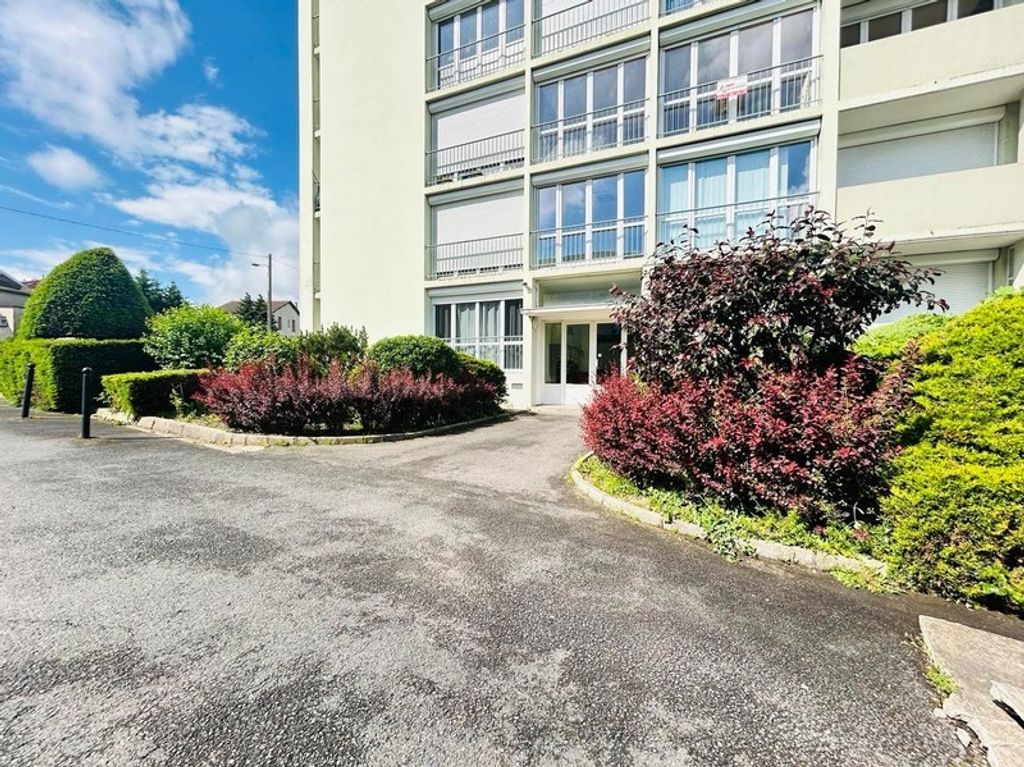 Achat appartement à vendre 4 pièces 83 m² - Feurs