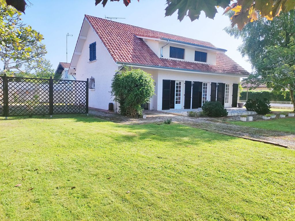 Achat maison à vendre 4 chambres 118 m² - Rion-des-Landes