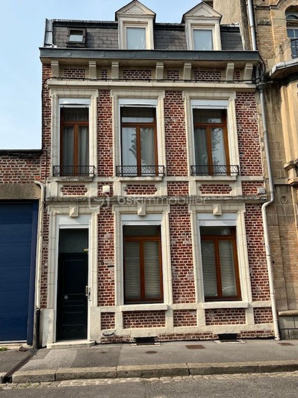 Achat maison à vendre 4 chambres 147 m² - Saint-Quentin