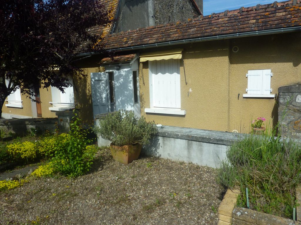 Achat maison à vendre 4 chambres 183 m² - Montmorillon