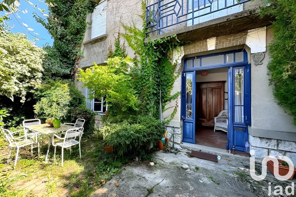 Achat maison à vendre 4 chambres 135 m² - Lavelanet