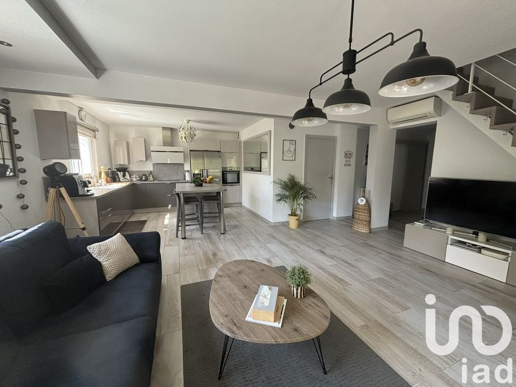 Achat maison à vendre 5 chambres 160 m² - Saint-Laurent-du-Var