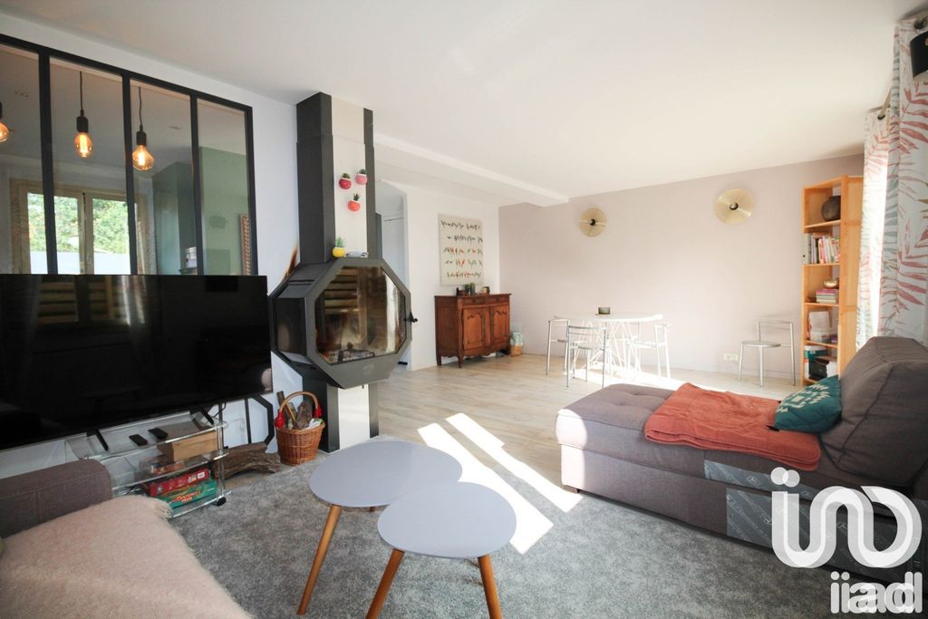 Achat maison à vendre 3 chambres 78 m² - Vaucresson