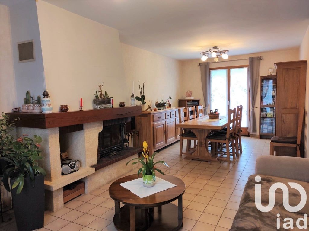 Achat maison à vendre 3 chambres 103 m² - Berchères-les-Pierres