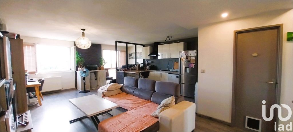 Achat appartement à vendre 4 pièces 82 m² - Mainvilliers