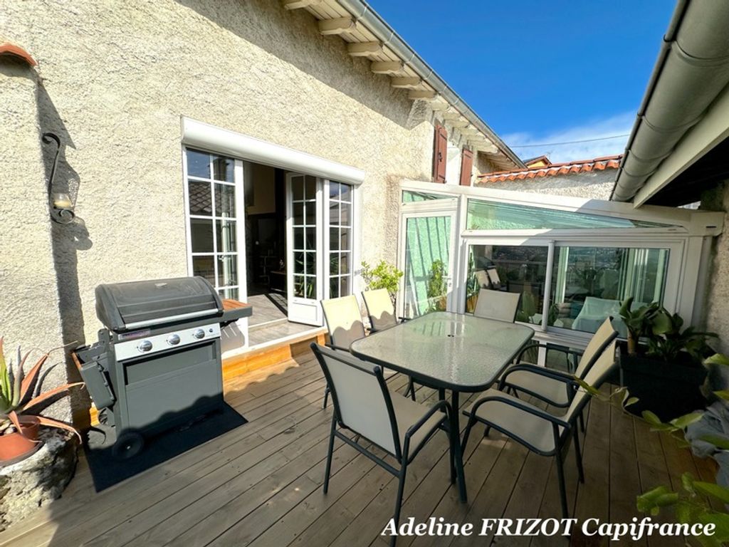 Achat maison à vendre 2 chambres 113 m² - Saint-Martin-la-Plaine